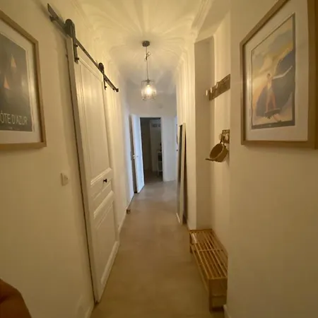 2 Pieces Hyper Centre * Nice