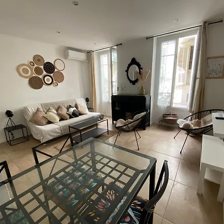 2 Pieces Hyper Centre 니스